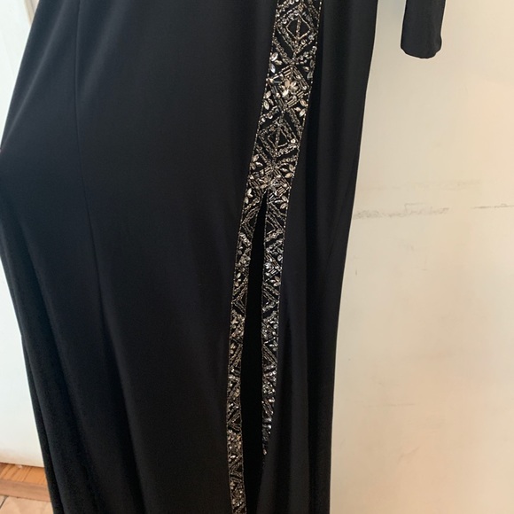 Prom Dresses - Picture 1 of 5